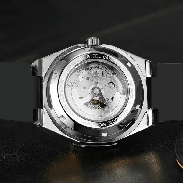 FAMOUS SILVER
